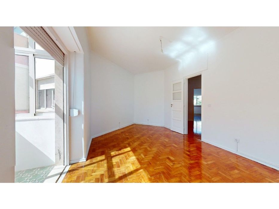 T2 com 84 m² na Amadora