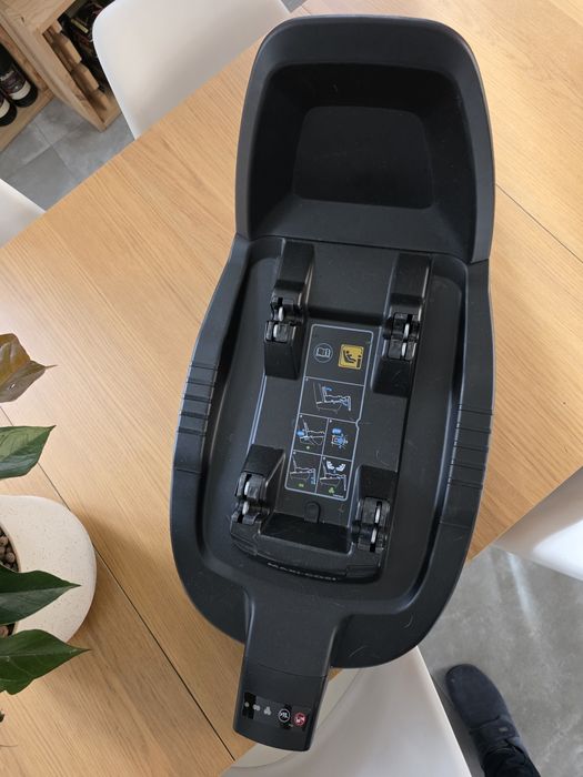 Sistema isofix maxi cosi. Como nova