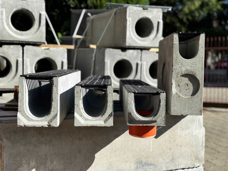 Odwodnienie drenaż kratka korytko ruszt C250 14cm x 12,5cm do 25 Ton