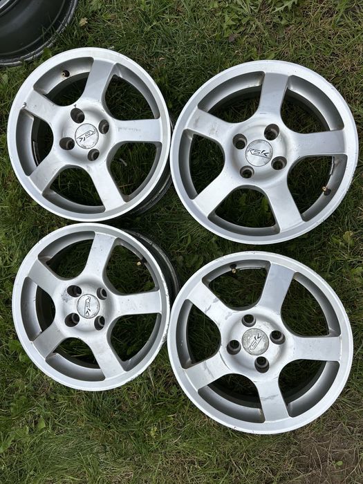 Титани Honda Jazz insight 4x100  R15