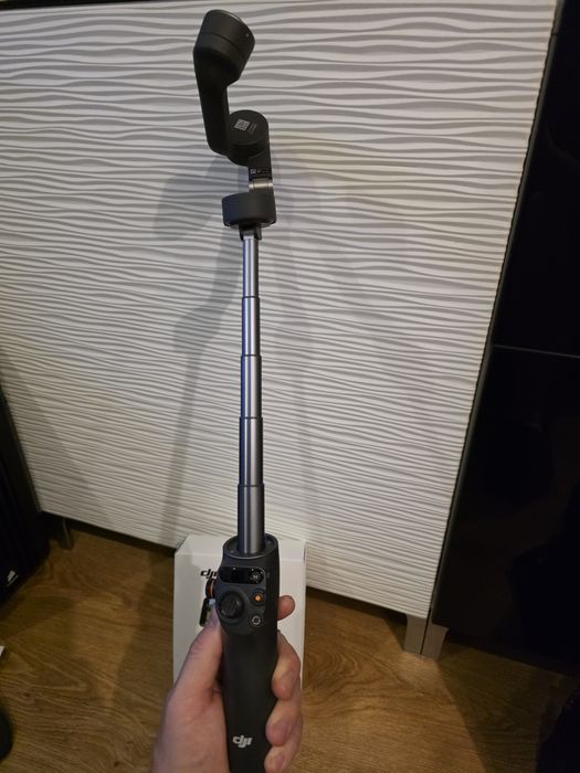 DJI Osmo Mobile 6 Gimbal