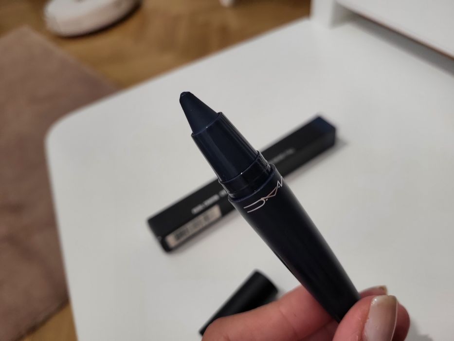 Mac kajal crayon eyeliner