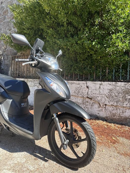 Honda Vision 110 — 2022 | Único Dono | Apenas 17.000 km