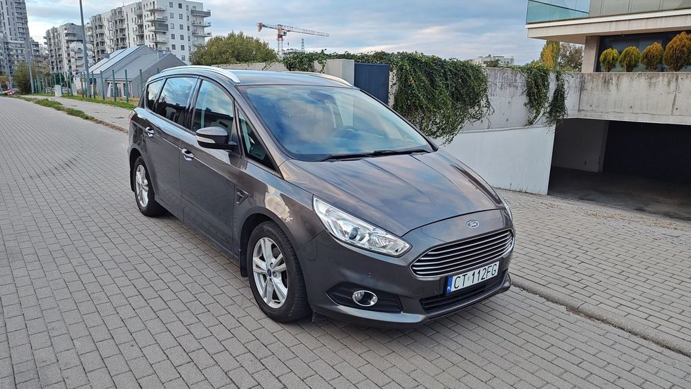 Ford S-Max