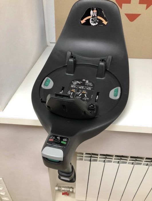 База для автокрісел Cybex Cloud Z База Платформа Isofix