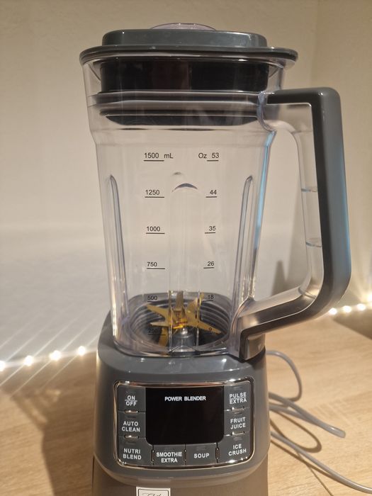 Блендер для смузі Chef Matteo.