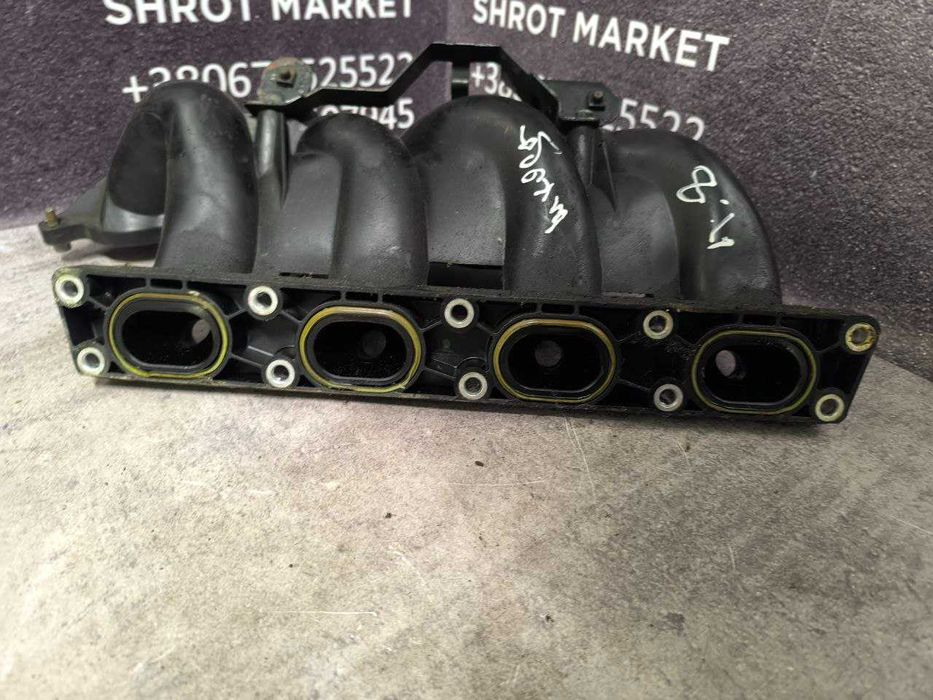 Впускний колектор VAG Skoda Audi VW Seat 1.8 20V AGN 1996-2010