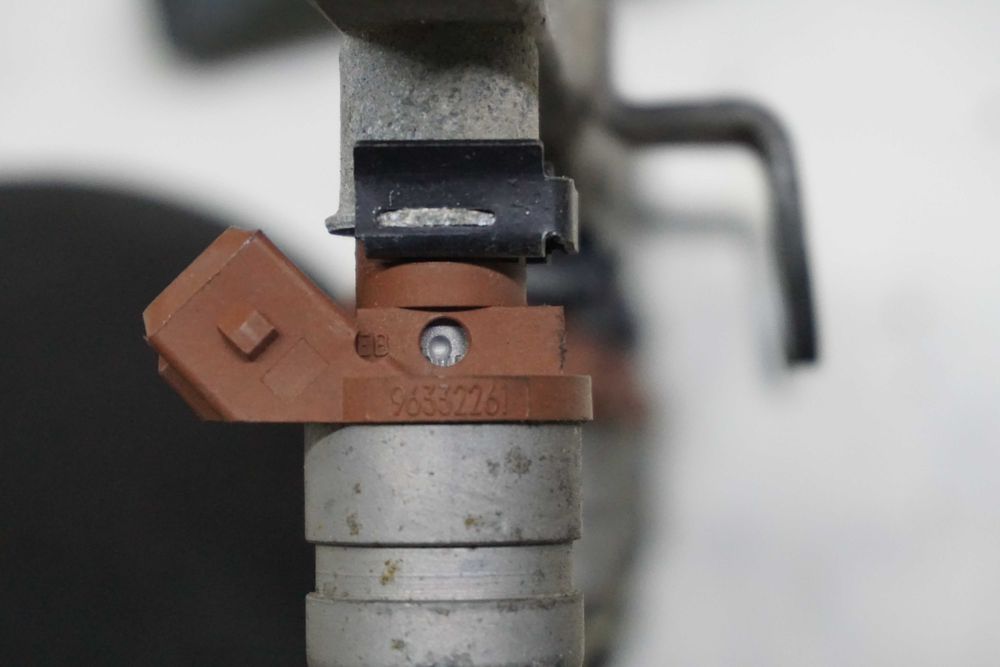 Форсунки Chevrolet Lacetti \Шевроле Лачетті 1.6\96332261