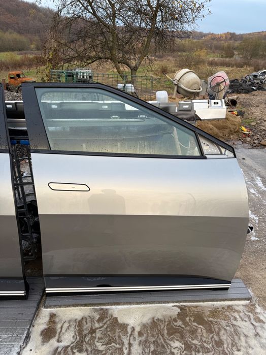 Двері KIA EV6 2022 року