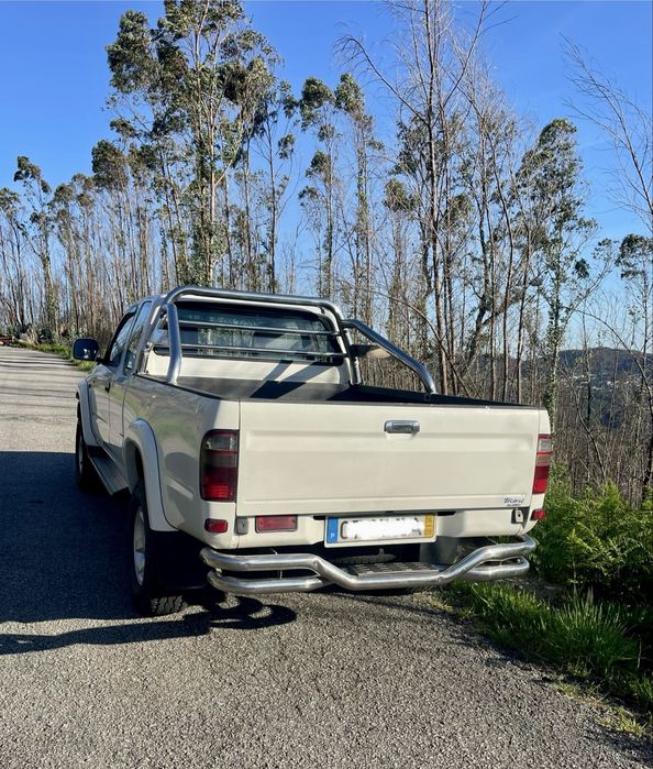 Toyota hilux 2.5 4x4