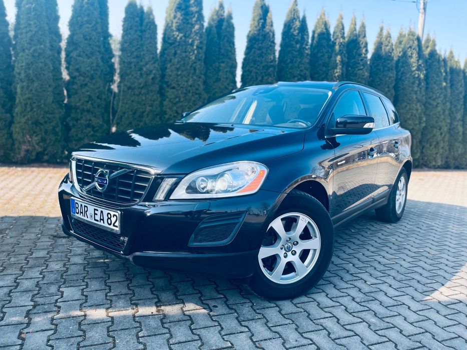 Volvo XC 60 Sprzedam Volvo xc60 2.4 diesel D4 Tempomat Navi bleu