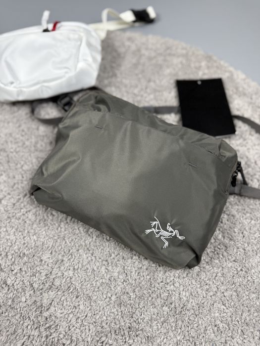 Сумка мессенджер Arcteryx, сумочка арктерикс, сумка арка, сумка через плече