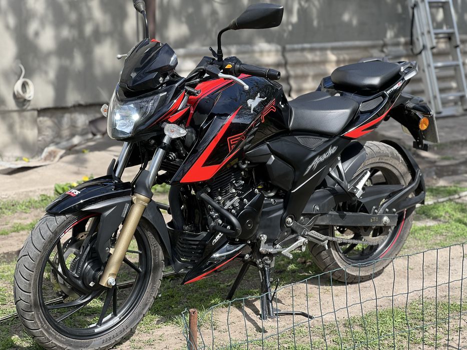 TVS Apache RTR  200