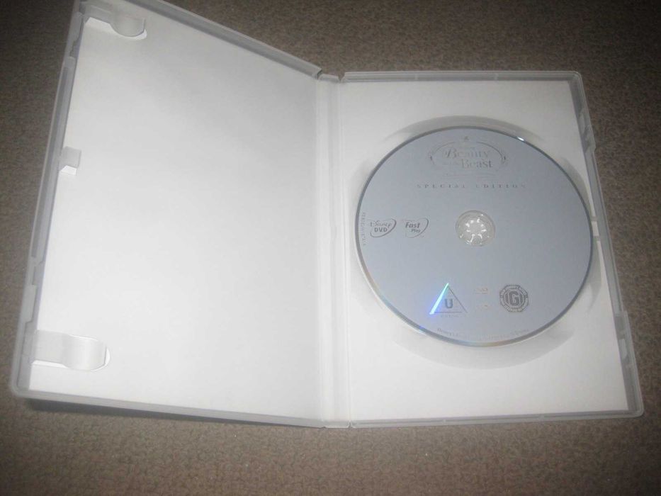 DVD "A Bela e o Monstro: O Natal Encantado"