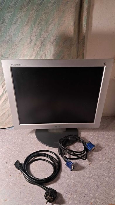 LG Flatron L1730S 17" — sprawny, czysty obraz, idealny do prostych zastosowań