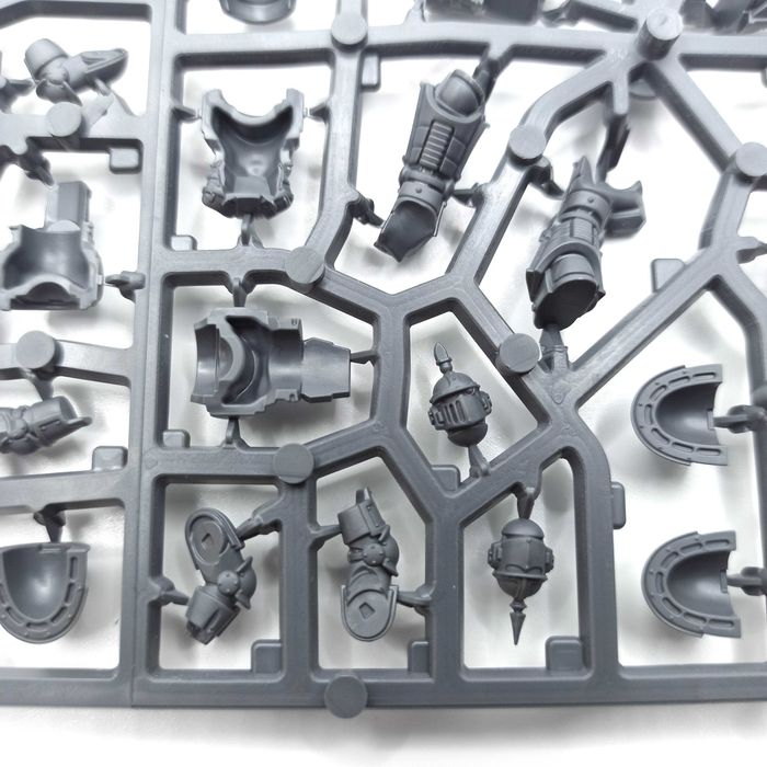 Литник Warhammer: The Horus Heresy MK III (5 фигур, оригинал).