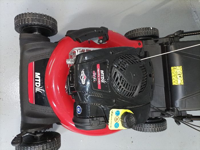Kosiarka spalinowa z napędem MTD SMART 53 SPBS