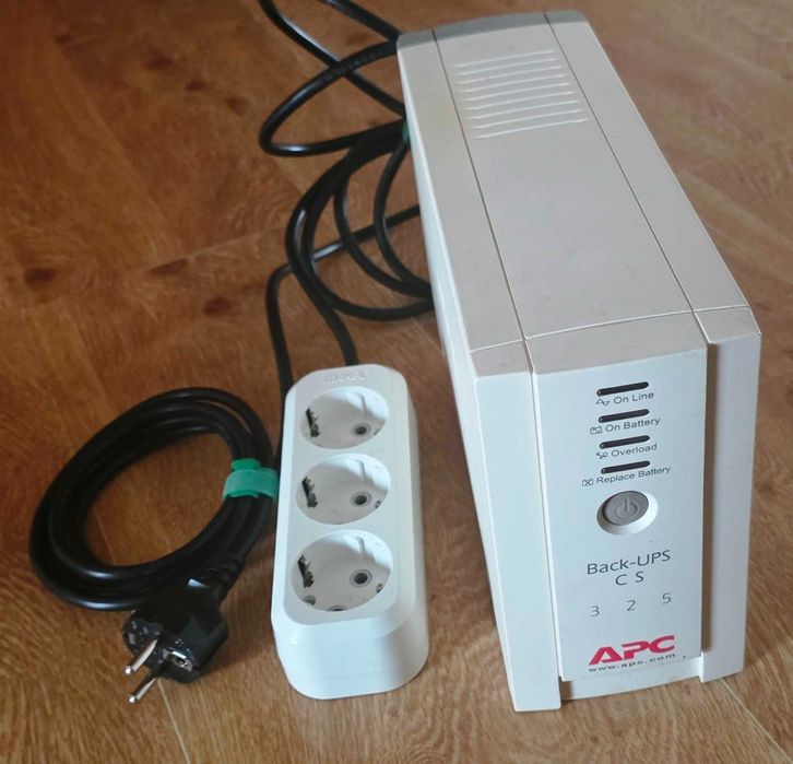 ДБЖ Джерело безперебійного живлення Back-UPS CS 325 APC