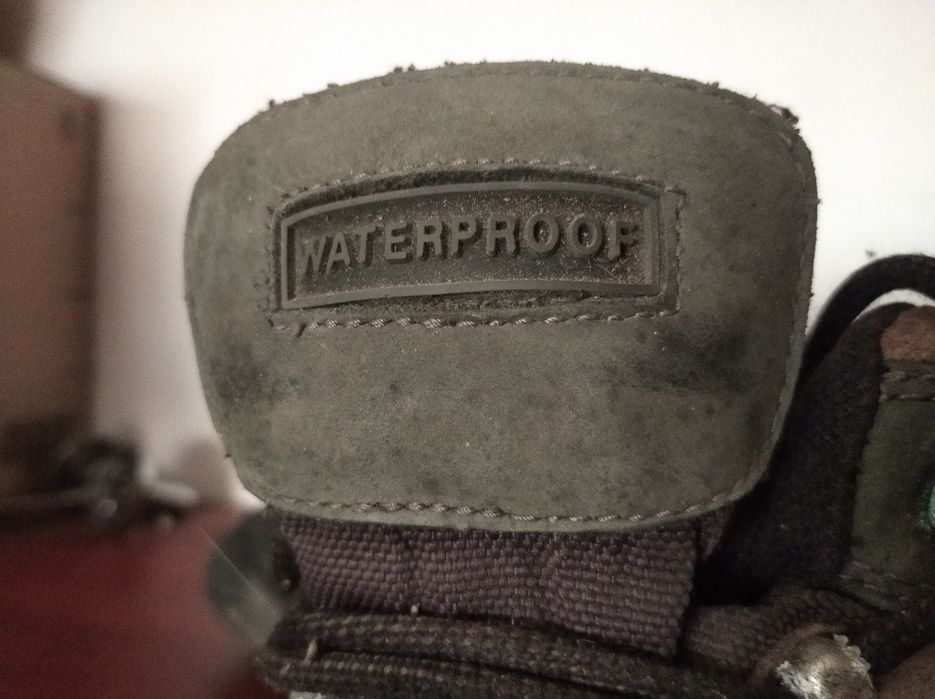 Черевики для підлітка 40-41р. Устілка 25.5см.