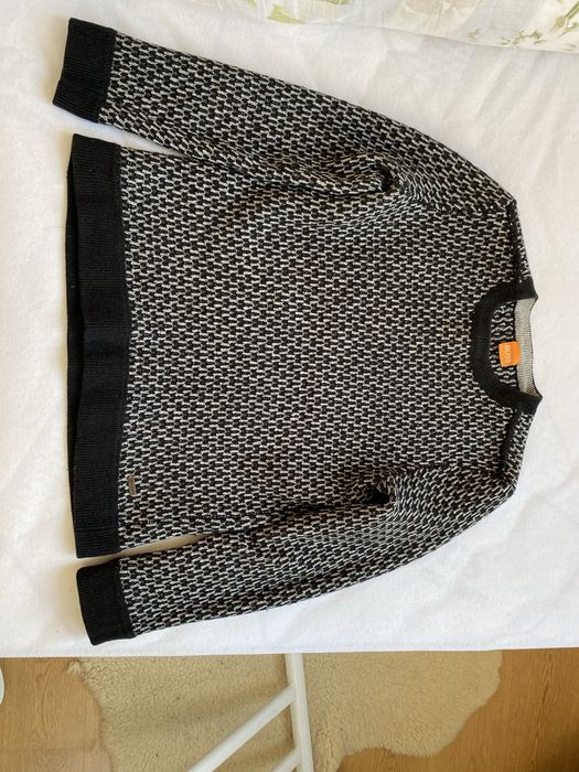 Светр вовняний Hugo Boss S