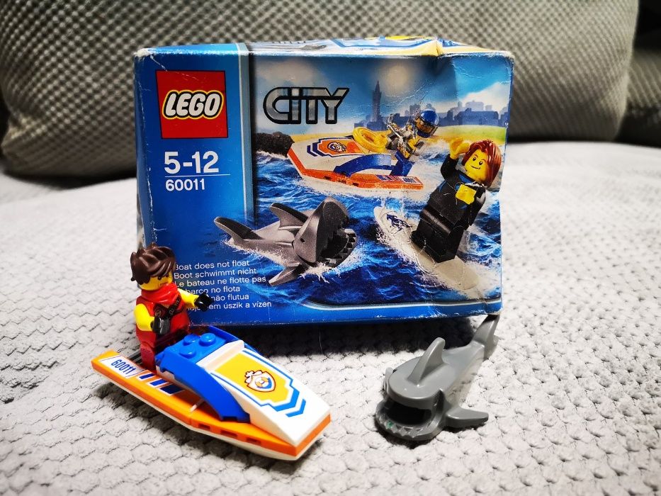 Lego City 60011 Na ratunek surferowi. Lego City 60011 Na ratunek surfe