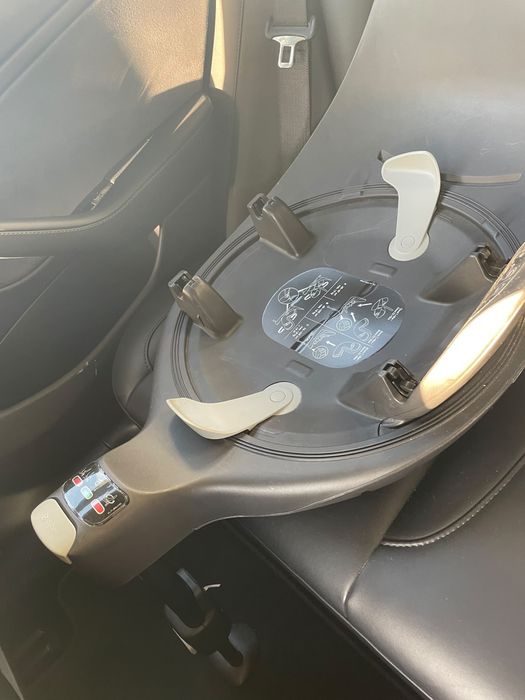 Base Cybex T isofix como nova