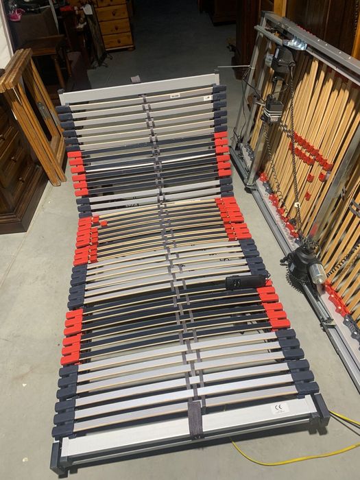 Stelaże elektryczne 90cm unoszone na pilot