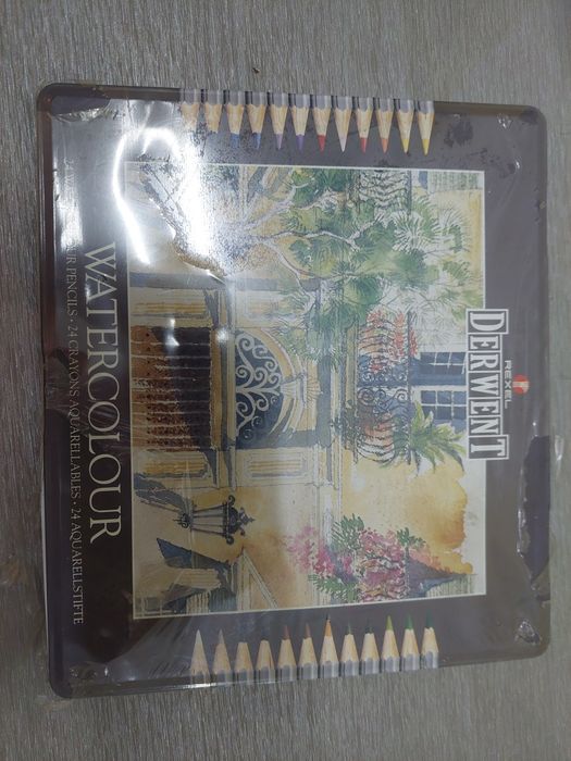 Belas artes caixa seladas lápis para aguarela