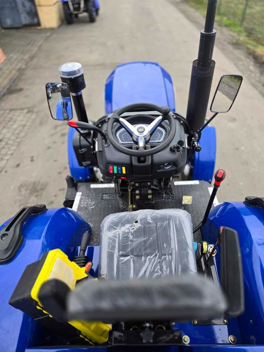 Мінітрактор повнопривідний TERRA FORCE 544XL, реверс, євронавіска