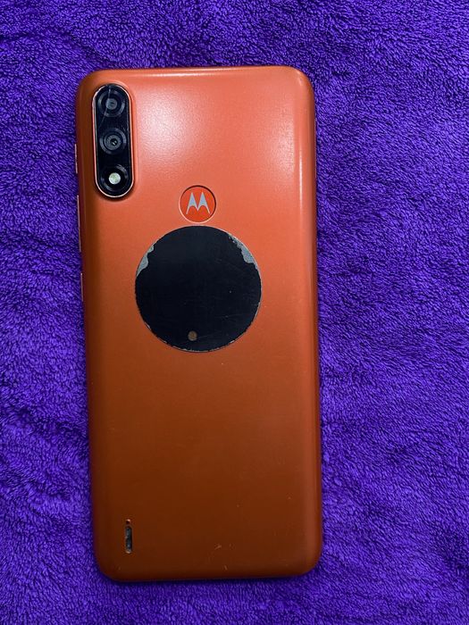 Телефон motorolla e7 power 4+64gb