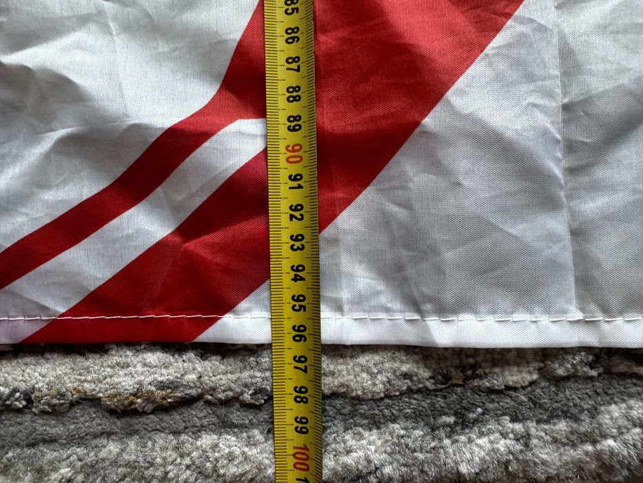 Flagi Polski dwie za 5 zł