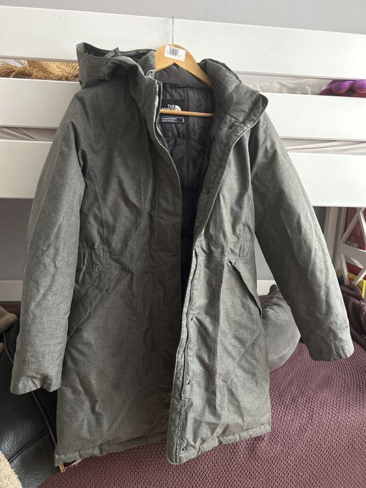 Пуховик  THE NORTH FACE (s)