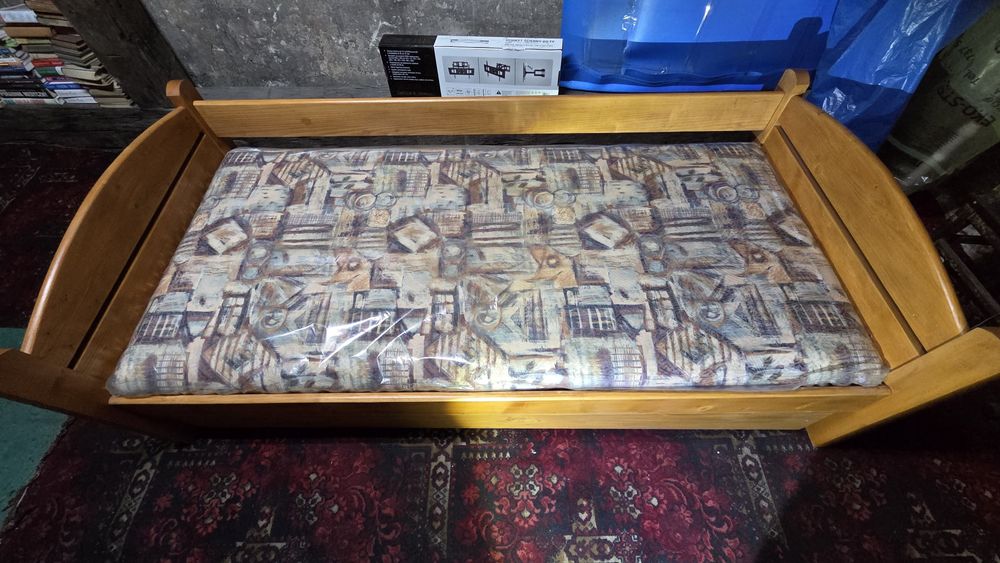 Łóżko sosnowe 90x200