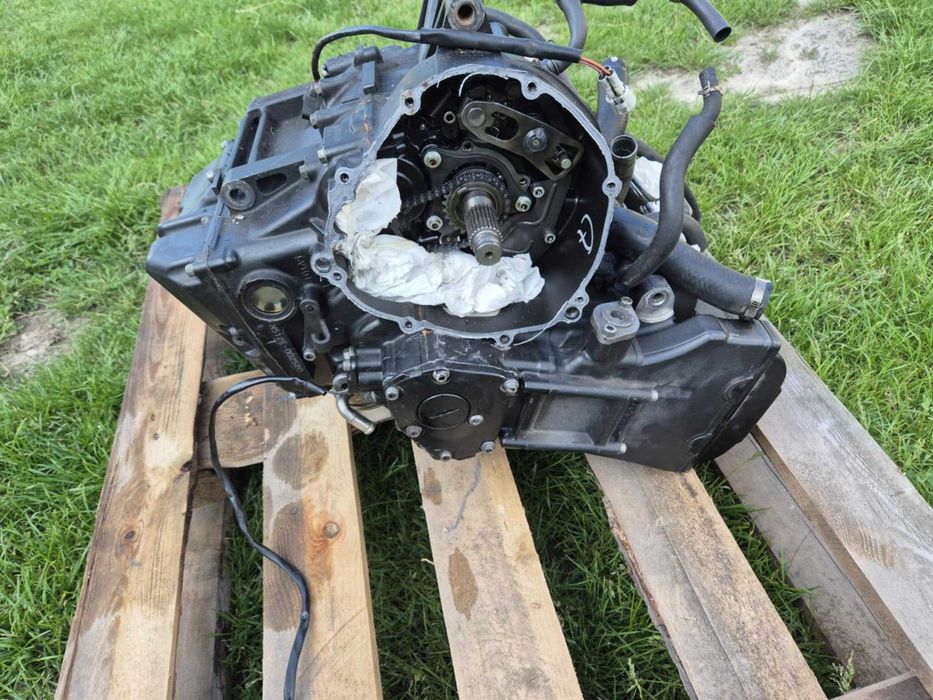 Silnik Yamaha R1 RN12