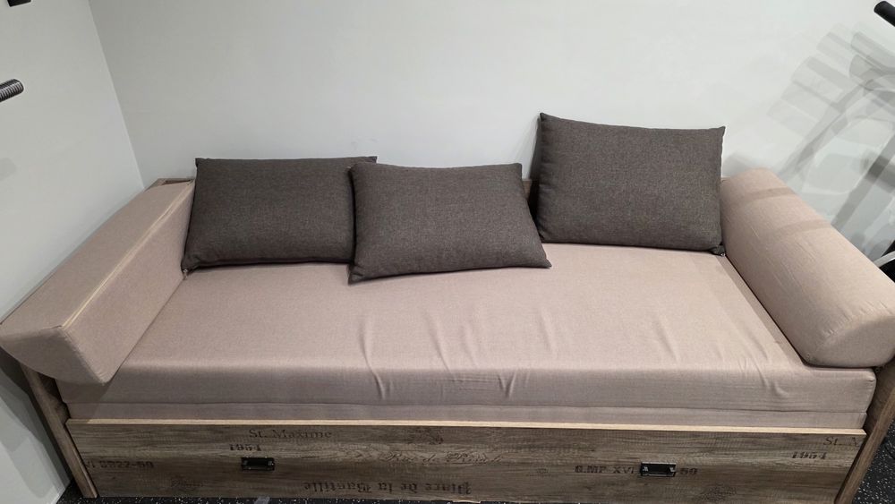 Oddam łóżko młodzieżowe