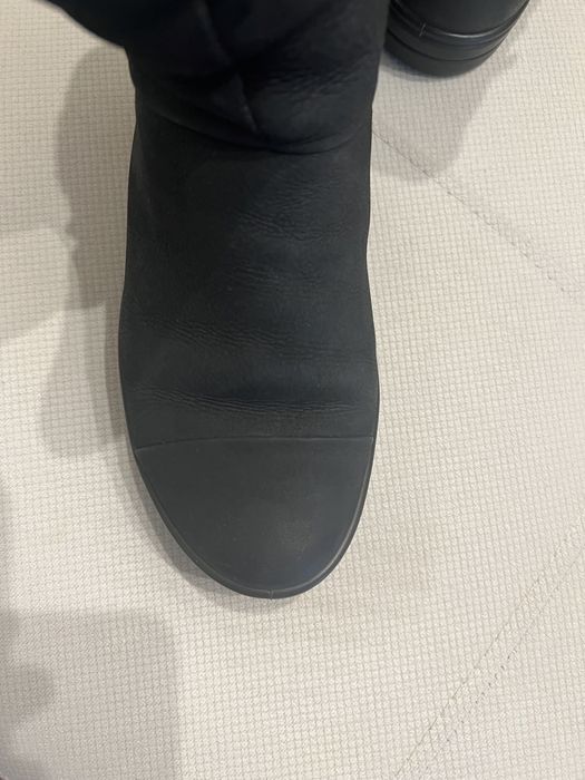 Продам ботинки Ecco