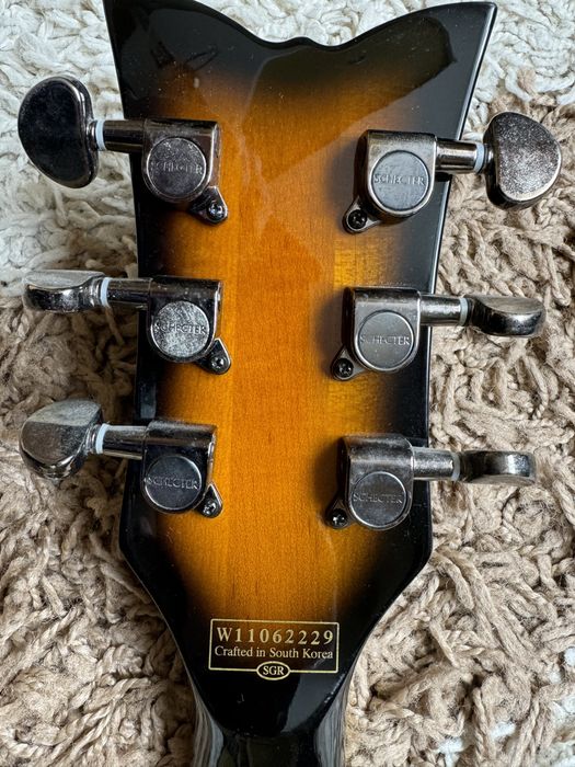 Schecter HellRaiser Special Solo-6