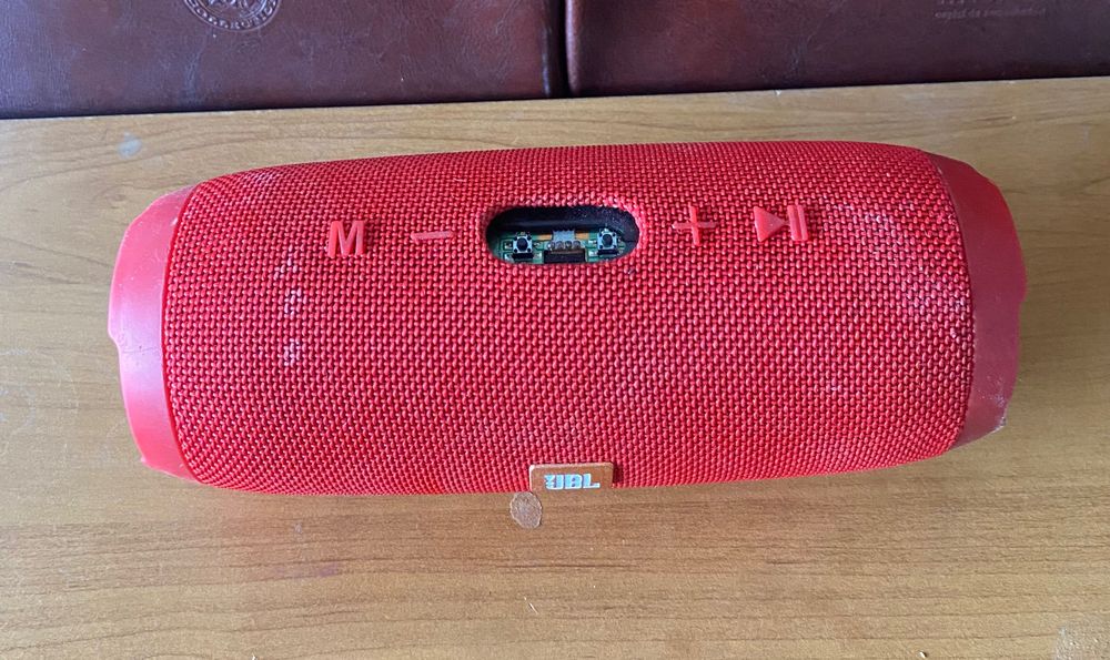 Колонка музыкальная