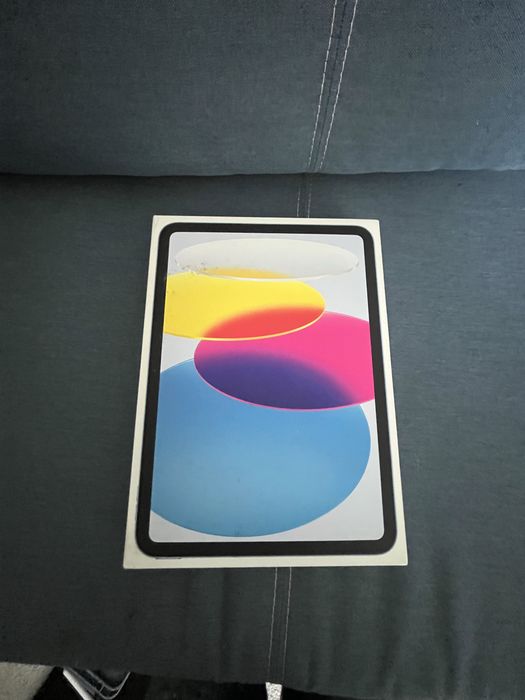 Tablet APPLE iPad 11" 11 gen. 2025 128 GB Wi-Fi Niebieski + etui i rysik