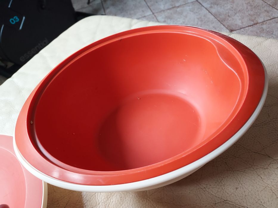 Terrina Tupperware genuíno