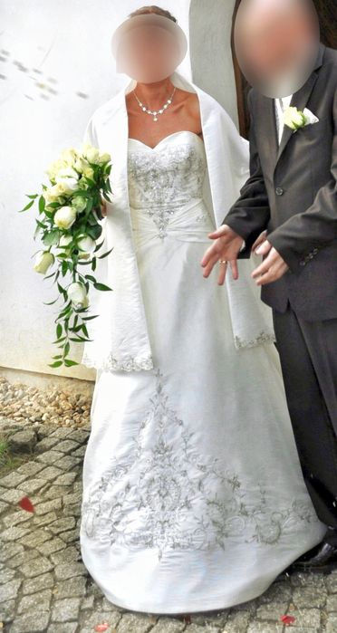 Suknia ślubna Mori Lee USA. Swarovski. Tren podpinany, szal   r.36