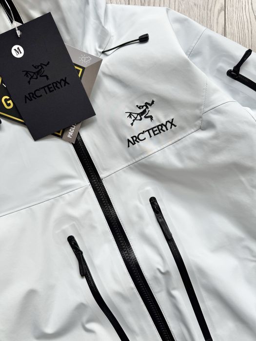 Пуховик Arcteryx 3в1 (ветровка+пуховой подклад)