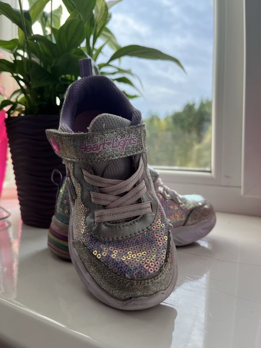 Кросівки скетчерс scechers