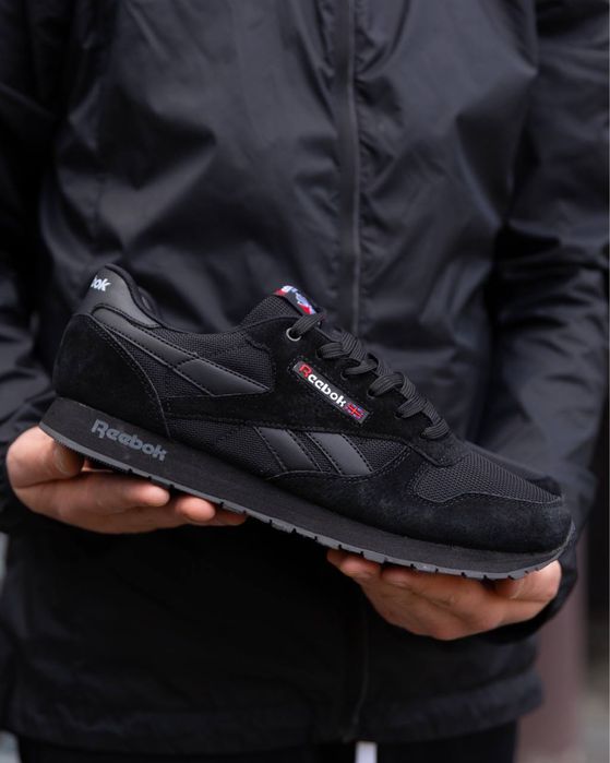Reebok Classic Leather Triple Black