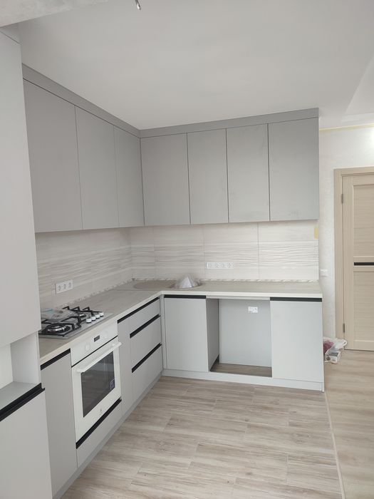 Ремонт та виготовлення меблів на замовлення.