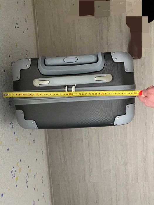 Чемодан, валіза б/у