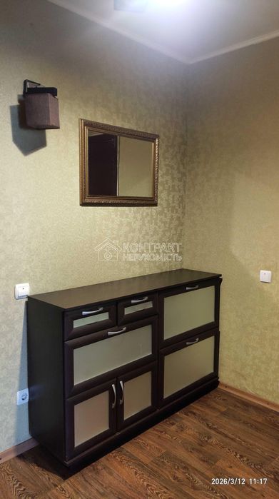 Продається 1 к квартира в районі Цирку