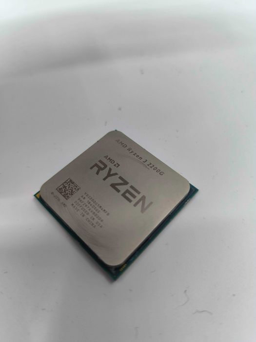 AMD Ryzen 3 2200G | APU z Grafiką Vega | 4 Rdzenie | Sprawny | AM4