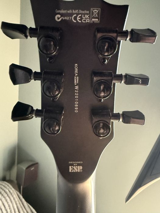 ESP LTD EC1000 fr (EMG)+case