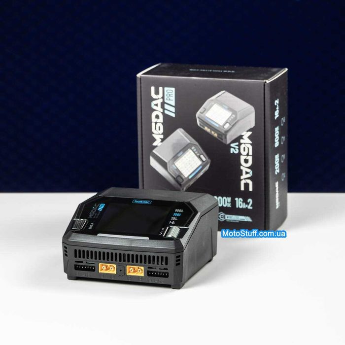 Зарядний пристрій ToolkitRC M6DAC Pro (AC 330 Вт / 2* DC 400 Вт) - Наявність, Гарантія, Доставка